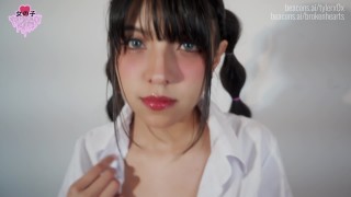 Cute Schoolgirl sex at the first date!